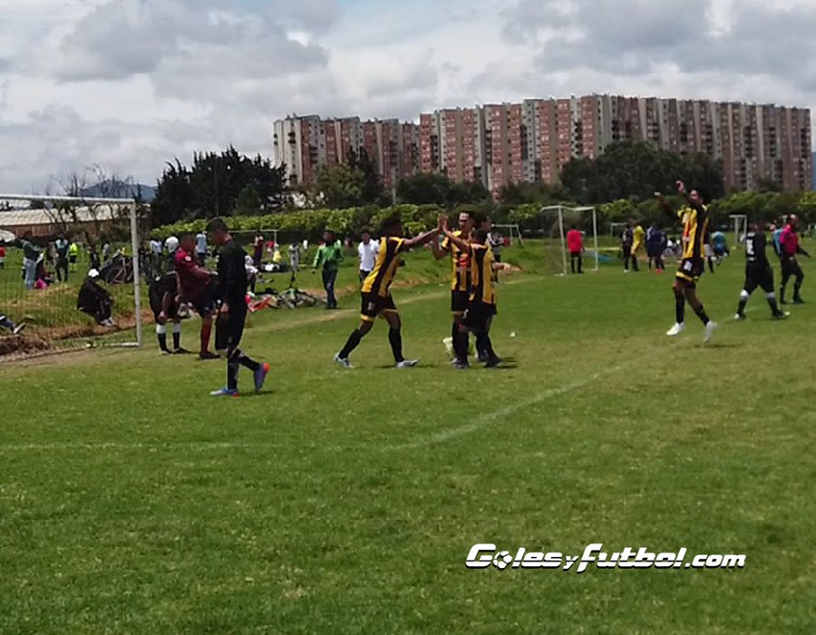 Torneo de fútbol 8 en Bogotá