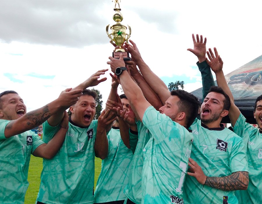 Campeones de fútbol 8 en Bogotá